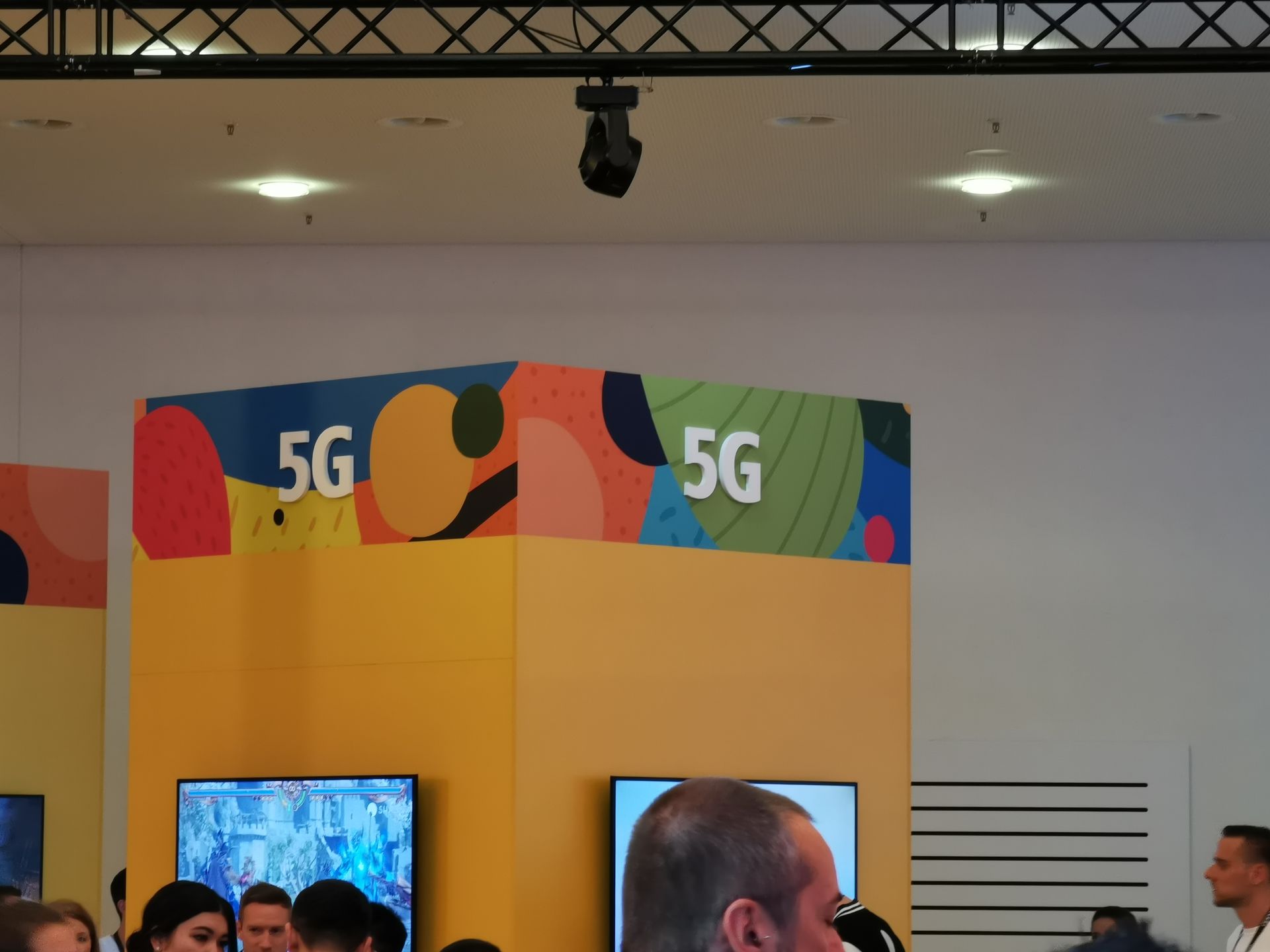Renowacja wygląda na udaną. OPPO Reno: pierwsze wrażenia i zdjęcia z aparatu 10