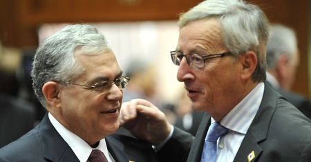 Kryzys w Grecji: Miliardy dostaną, gdy przegłosują cięcia