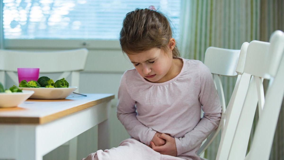 Ból brzucha u dziecka. Przyczyny, leczenie i pierwsza pomoc
