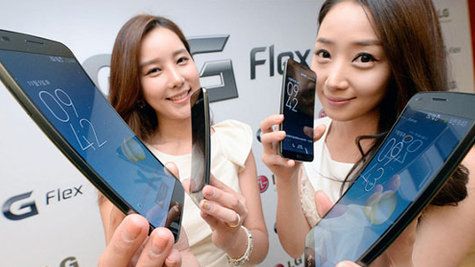 LG G Flex w kosmicznej cenie oficjalnie zmierza do Europy 1