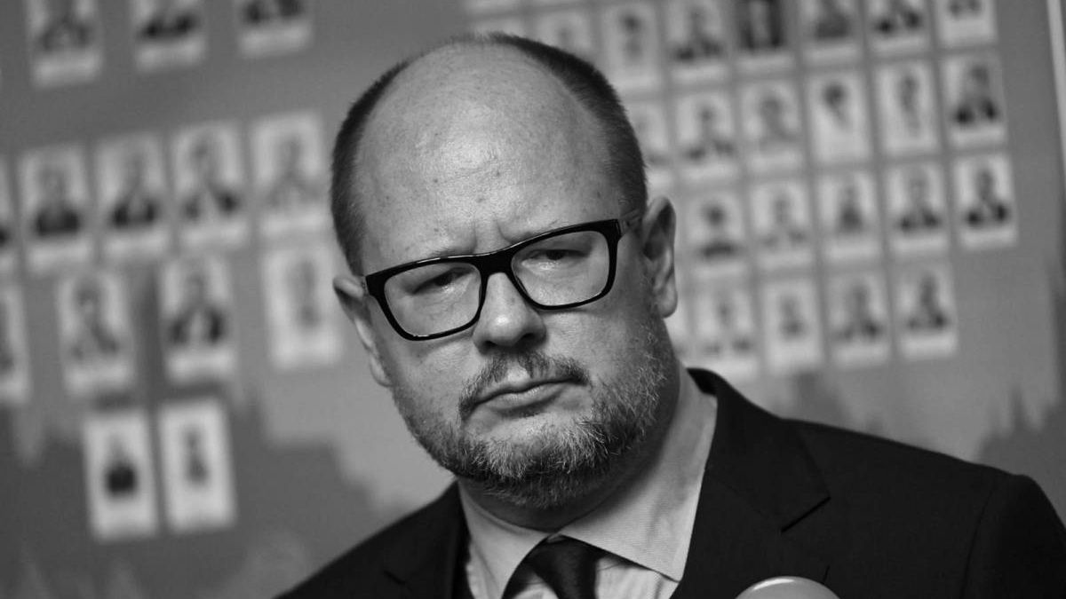 PAP / Adam Warżawa / Na zdjęciu: Paweł Adamowicz