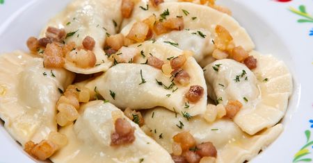 Pierogi bieszczadzkie zachwycą każdego. Ten farsz jest nie do podrobienia