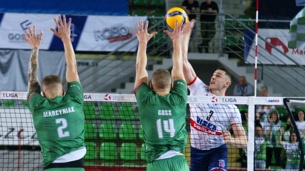 Materiały prasowe / PLS 1. liga/Katarzyna Porębska / Na zdjęciu: siatkarze podczas meczu BKS Visła Bydgoszcz - CHKS Arka Chełm