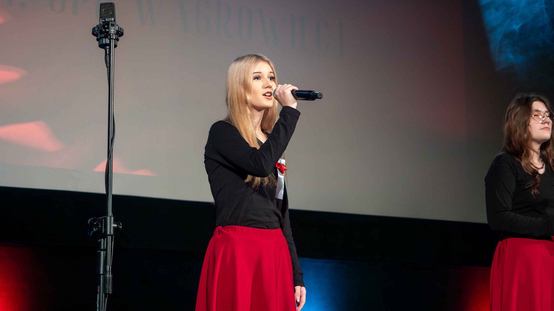 Patriotyczne śpiewanie w MDK - koncert, który połączył pokolenia