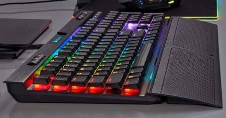 Niskoprofilowy „mechanik” - Corsair K70 RGB MK.2 Low Profile