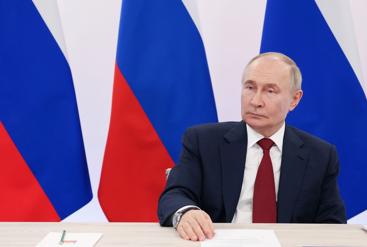 Russian commander caught ordering execution of Ukrainian POWs