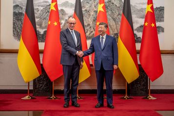 Niemcy pompują miliardy w Chiny. Jest w tym pewien paradoks