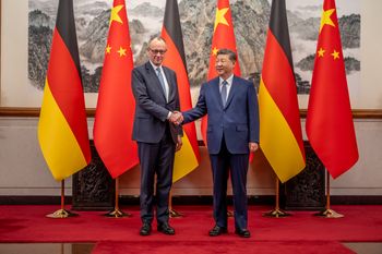 Niemcy pompują miliardy w Chiny. Jest w tym pewien paradoks