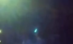 Rodzina twierdzi, że widziała kosmitów. "Nieludzkie istoty były obecne obok nieruchomego ciała"