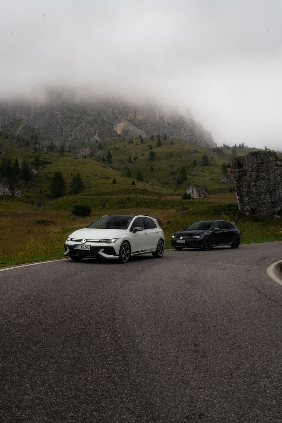 Gran turismo: Volkswagen Golf GTI Clubsport i R w Alpach