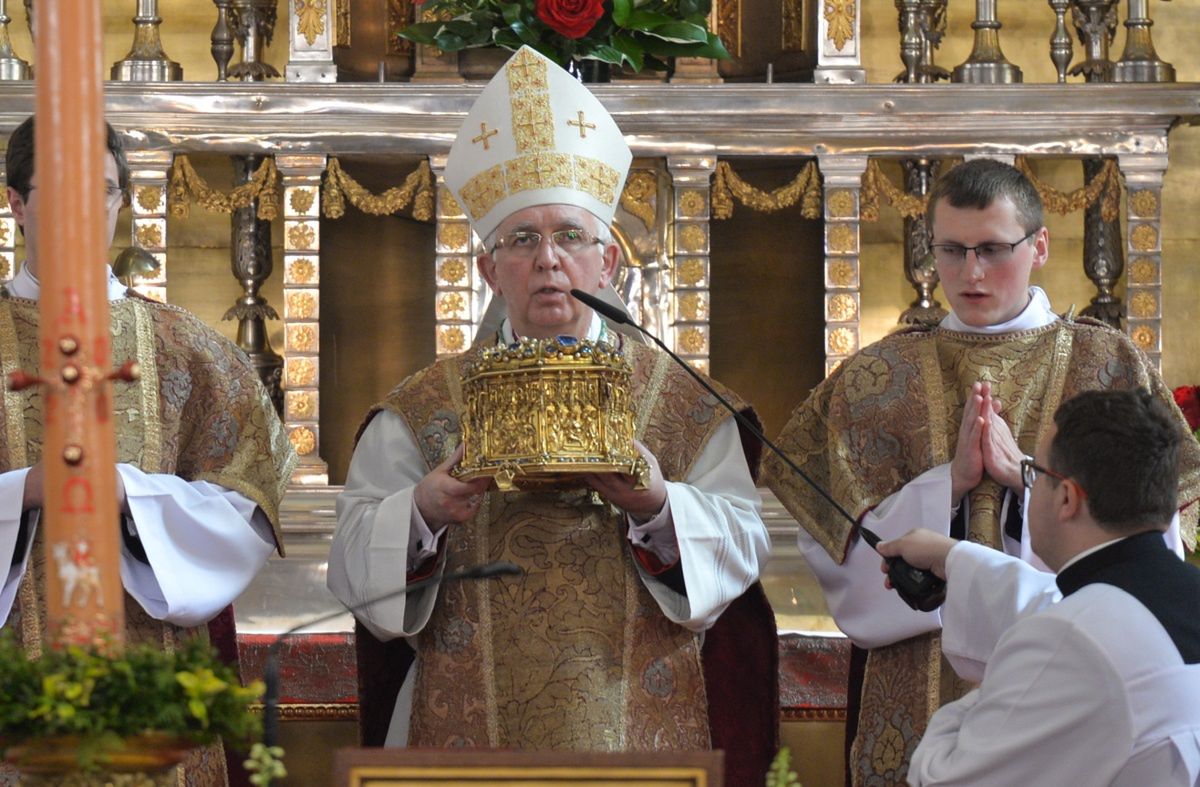 Arcybiskup zdecydowanie o lekcjach religii. "Mamy prawo gwarantowane konkordatem"