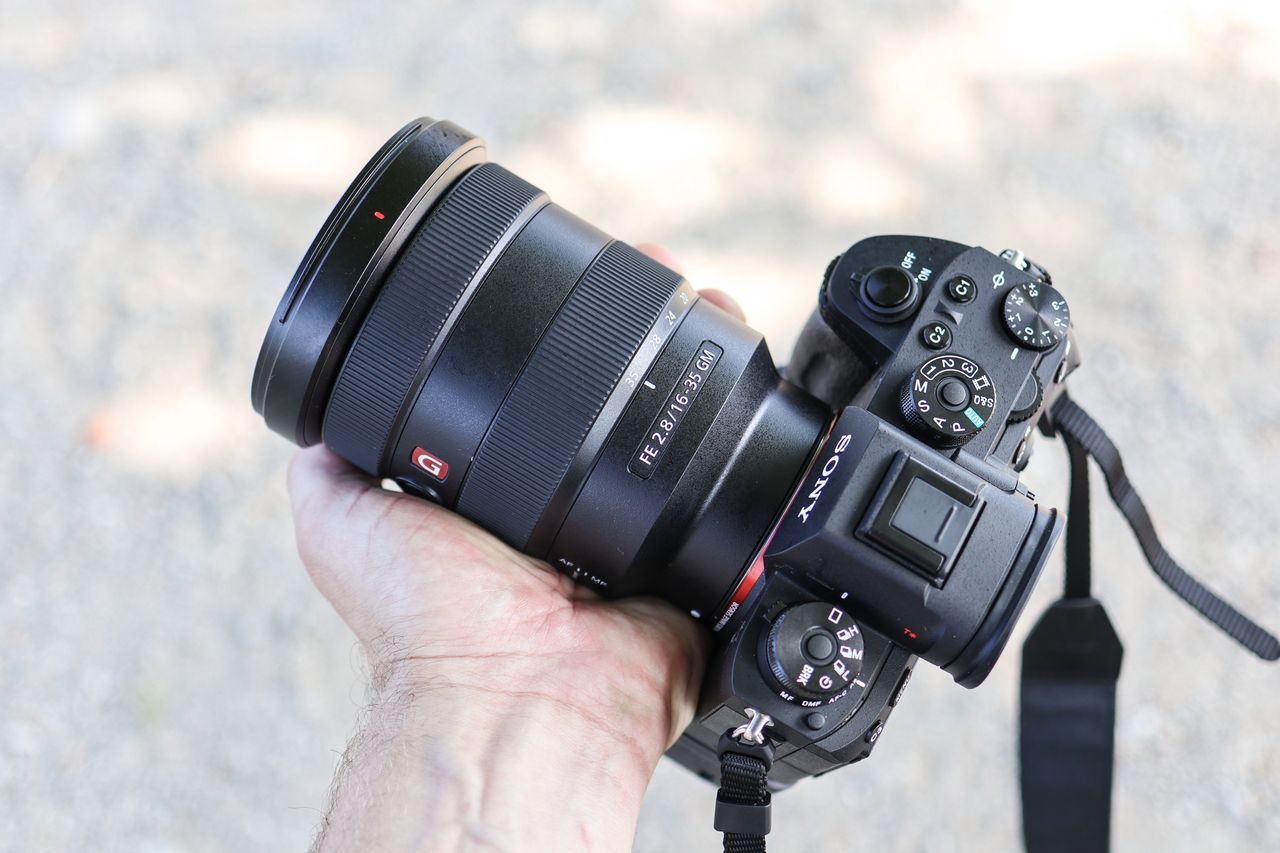 Sony A9 z obiektywem FE 16–35 mm f/2.8 GM