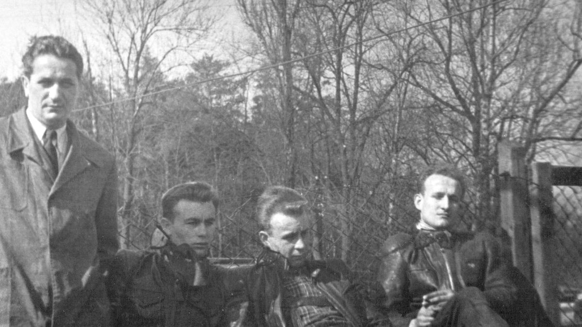Od lewej: kierownik sekcji Alojzy Polok, Erwin Maj, Joachim Maj i Stanisław Tkocz
