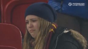 To nagranie podbija sieć. Zapłakana fanka Górnika Zabrze nie została zauważona przez piłkarzy