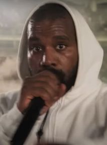 Kanye West kończy z antysemityzmem. Ruszyło go sumienie?