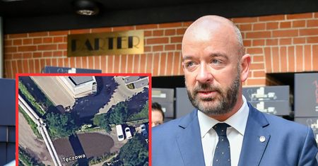"Jezioro im. Prezydenta Jacka Sutryka" nową atrakcją Wrocławia. To kałuża w dziurawej drodze