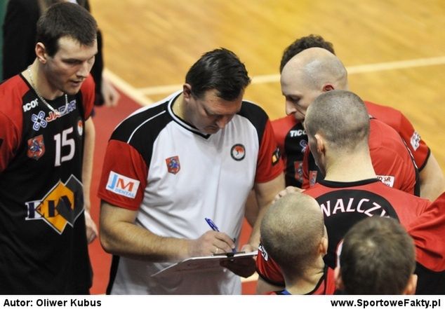 Czy drużyna z Siedlec pokona Camper w derbach Mazowsza?