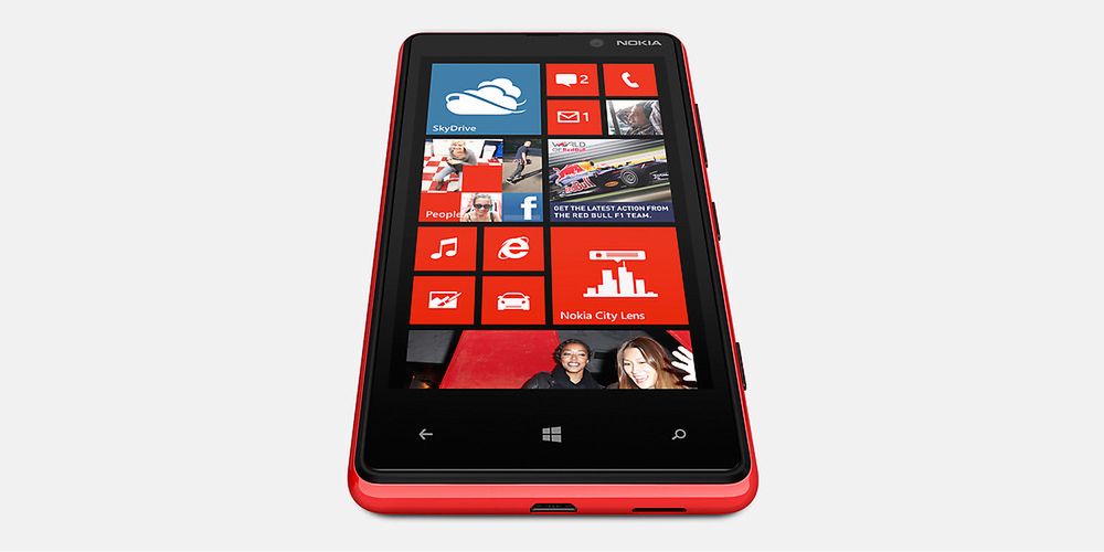 Nokia Lumia 820 - dane techniczne 2