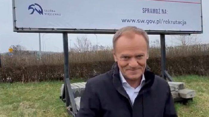 Komentarze po filmie Donalda Tuska