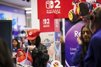 Ukradli ciężarówkę z konsolami Nintendo Switch 2. Kierowca tankował