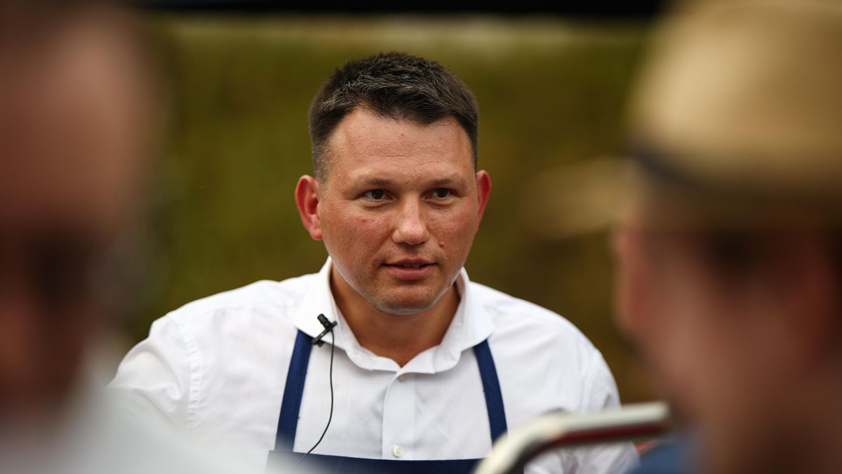 Sławomir Mentzen na spotkaniu z mieszkańcami Krakowa 19 sierpnia
