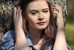 Wróblewska w kostiumie kąpielowym. A za oknem mróz