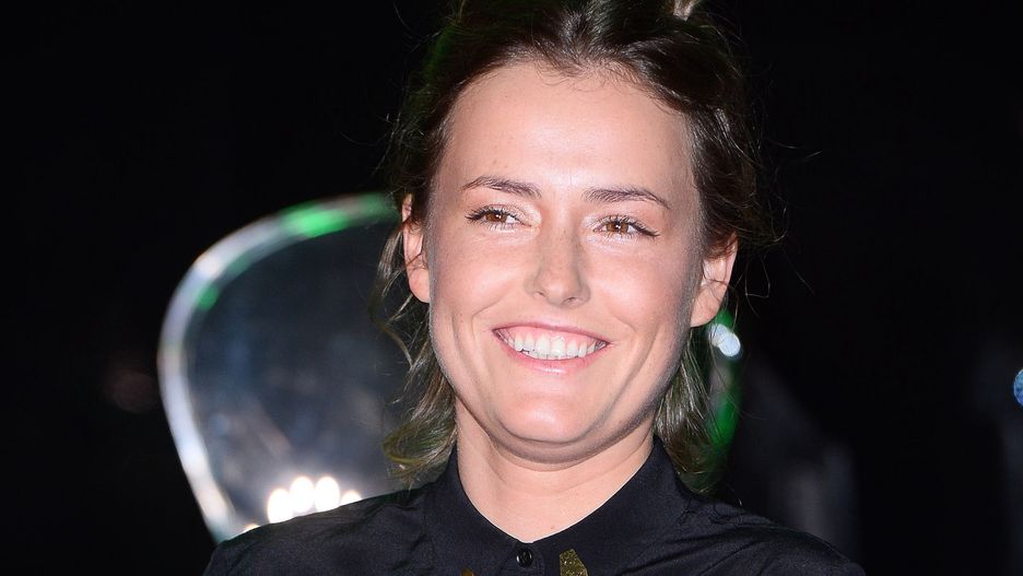 Olga Frycz poszła na spacer z psem