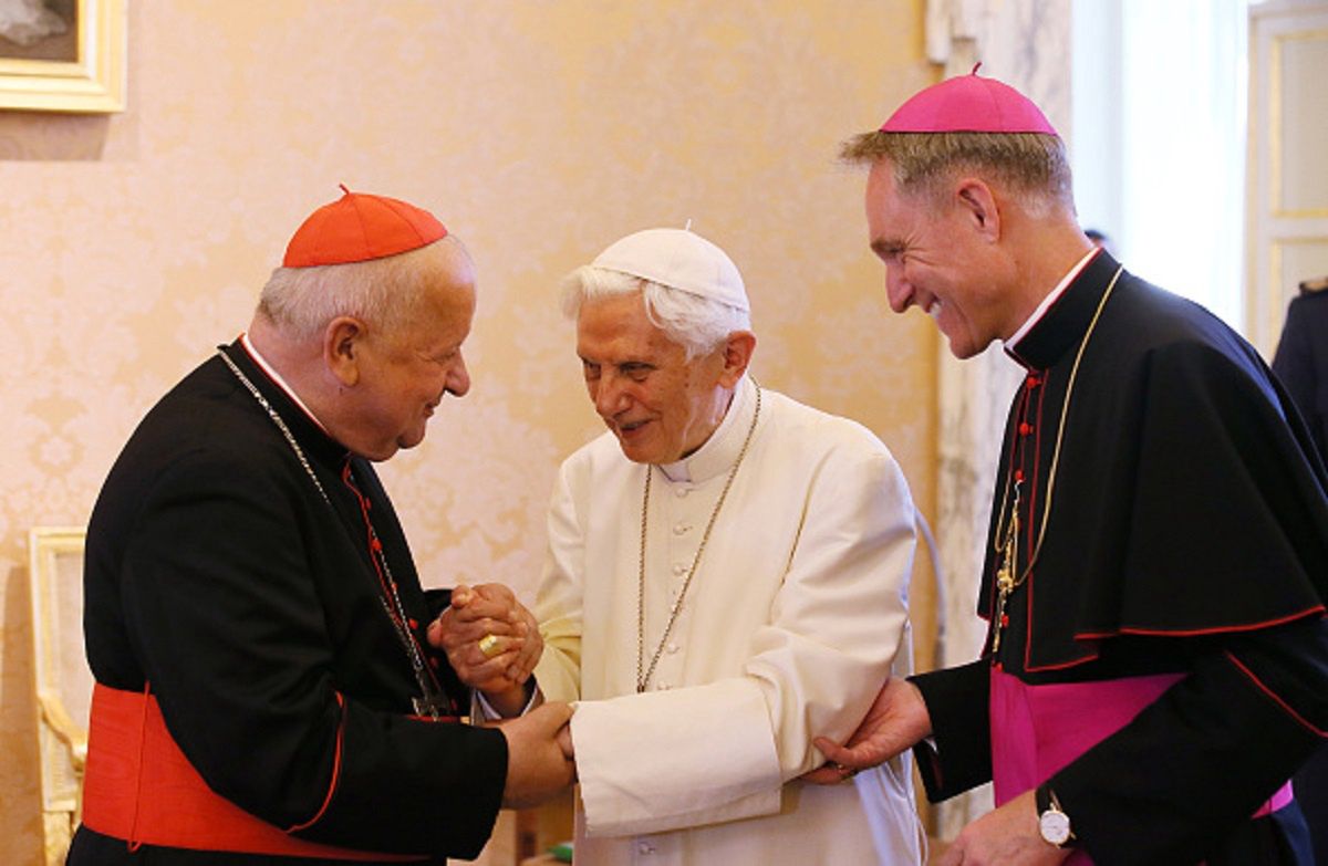 Papież Benedykt XVI o sytuacji w Polsce. "Kwitnie to, co w Niemczech więdnie"