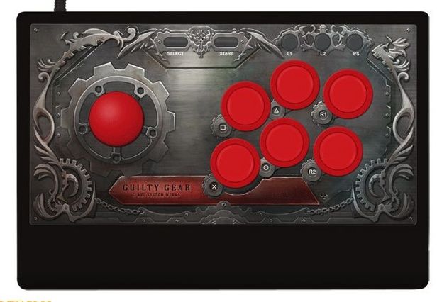 Dedykowany grze arcade stick (Fot. Siliconera.com)