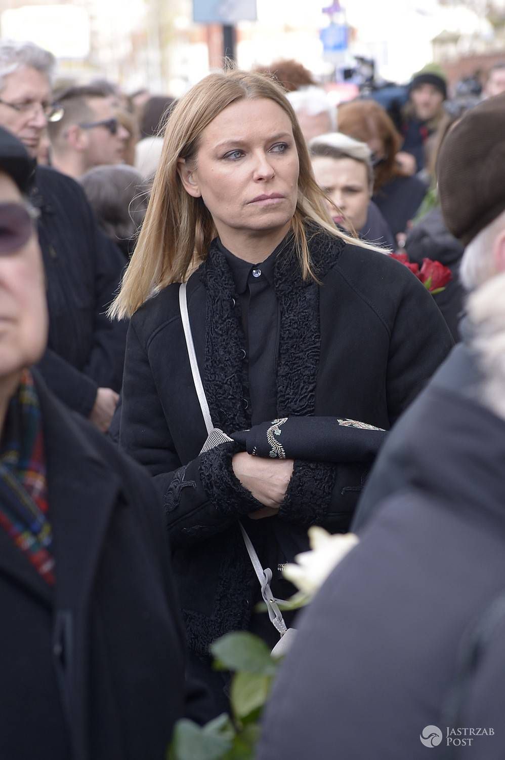 Paulina Młynarska na pogrzebie ojca, Wojciecha Młynarskiego