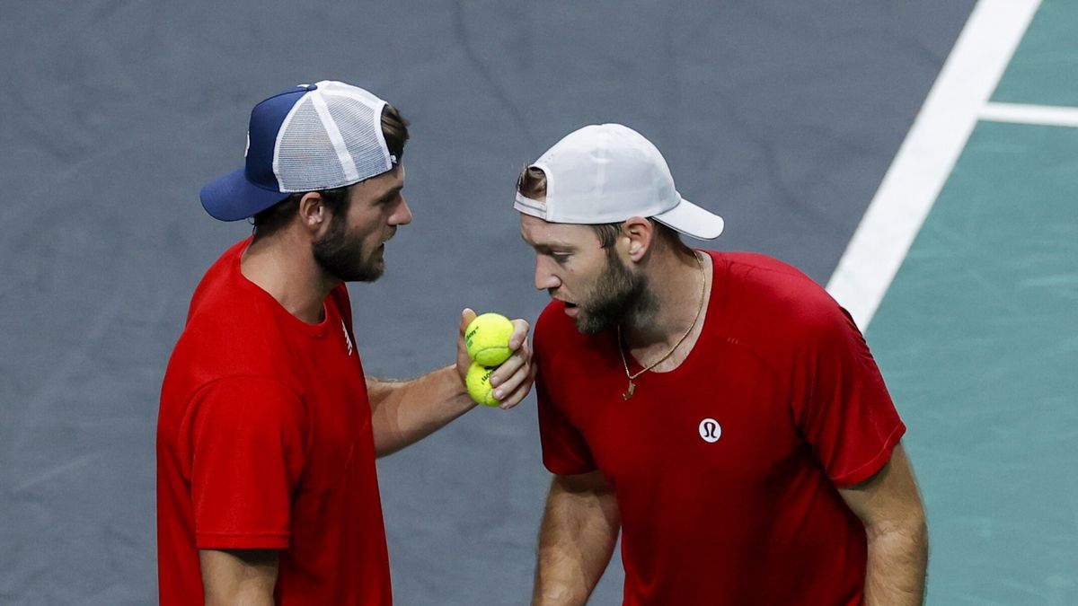 PAP/EPA / Julio Munoz / Tommy Paul (z lewej) i Jack Sock