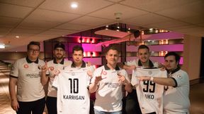 Koszulki FazeClan z logiem Legii Warszawa trafiły na aukcję