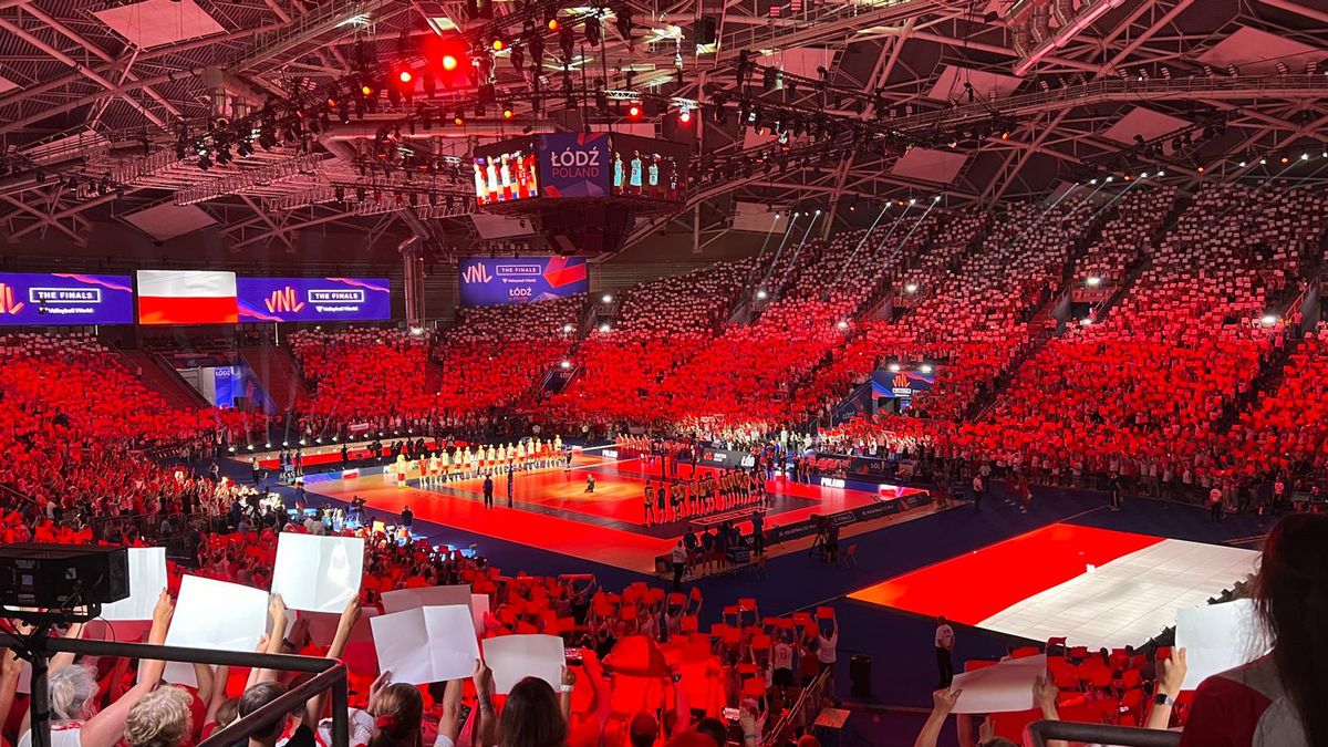 WP SportoweFakty / Krzysztof Sędzicki / Na zdjęciu: Atlas Arena w Łodzi podczas meczu polskich siatkarzy
