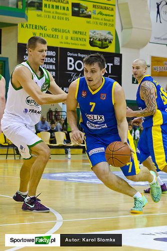 Podkoszowy zanotował double-double