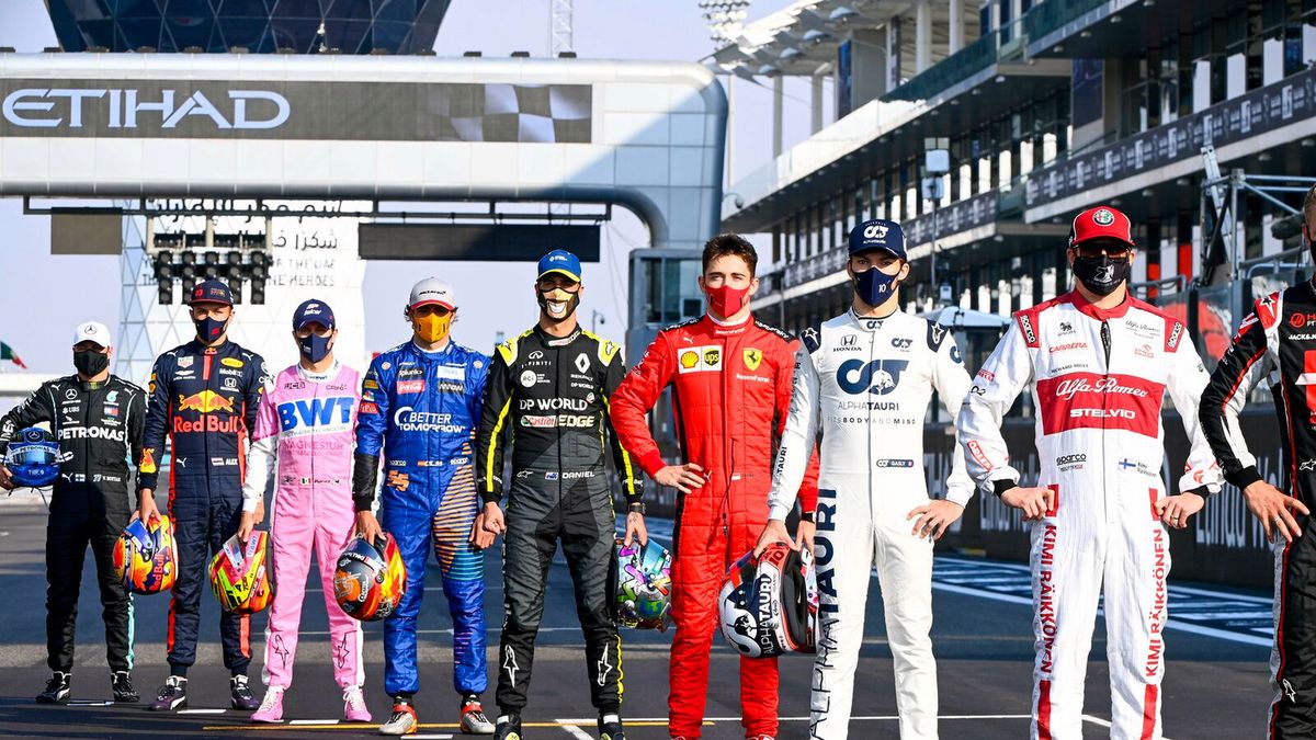 Materiały prasowe / Alfa Romeo Racing ORLEN / Na zdjęciu: kierowcy F1 na polach startowych