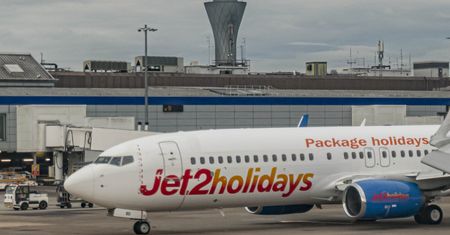 Skandal na Ibizie. Turysta obłapiał stewardessę