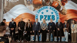 Uroczyste otwarcie i drugi dzień rywalizacji na zawodach Polish Kickboxing Cup w Kielcach. Walczy ponad tysiąc zawodników! Zobacz zdjęcia