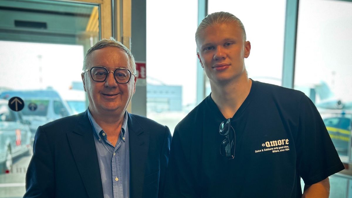 Twitter / Cracovia / Erling Haaland na zdjęciu z Januszem Filipiakiem