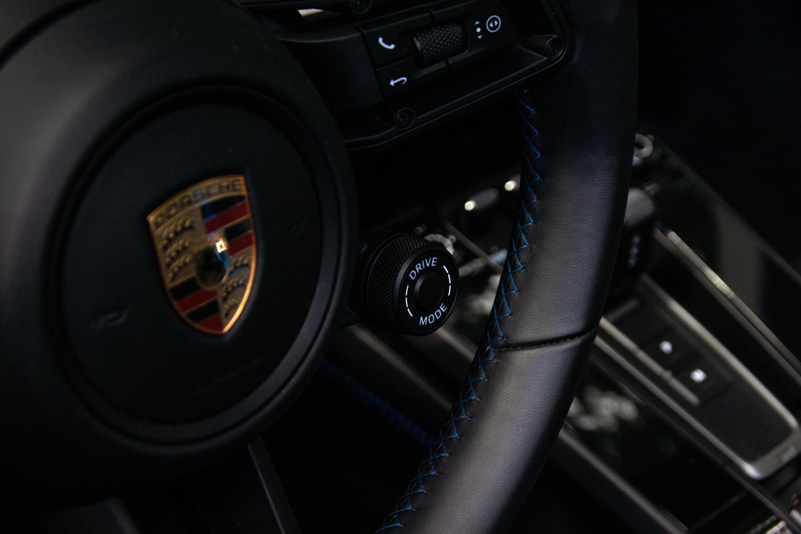 Porsche 911 Carrera 4 GTS Cabriolet