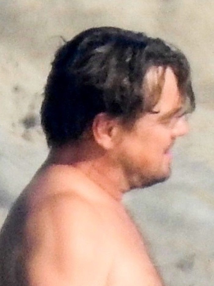 Leonardo DiCaprio smaży się na plaży