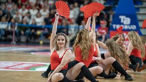 Dynamite Cheerleaders w mikołajkowym akcencie (galeria)