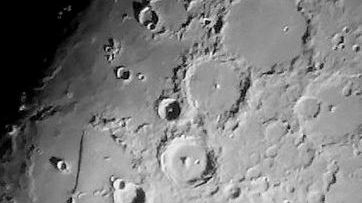 Telefon dla astronoma 1