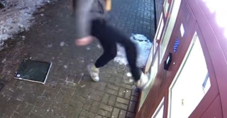 Szedł z ukochaną. Uchwyciła go kamera. Już wiadomo, kim byli