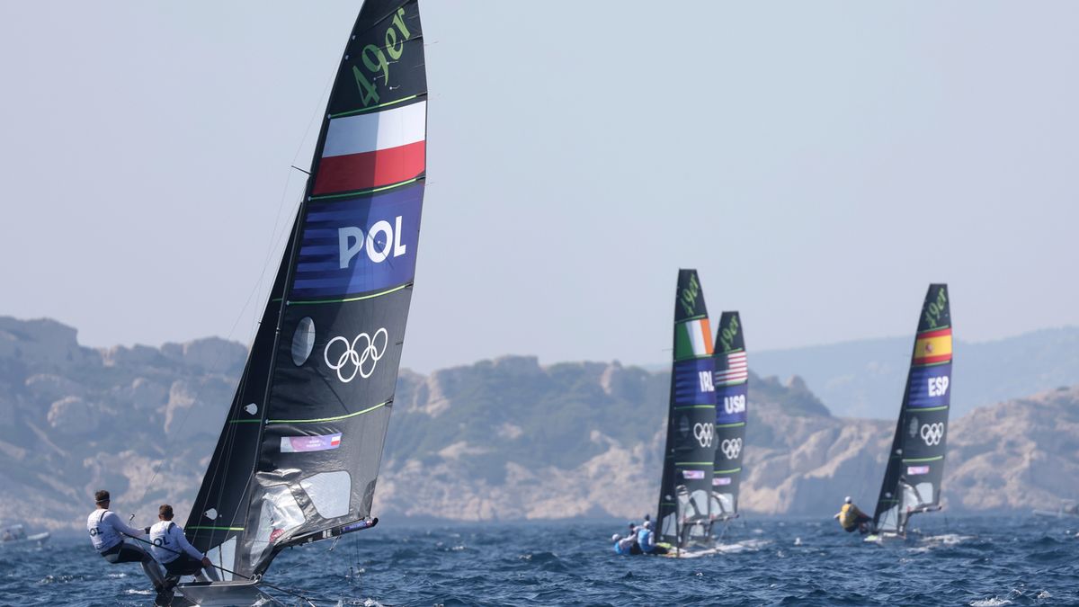 PAP/EPA / OLIVIER HOSLET / Na zdjęciu: wyścigi żeglarskie na Igrzyskach Olimpijskich w Paryżu