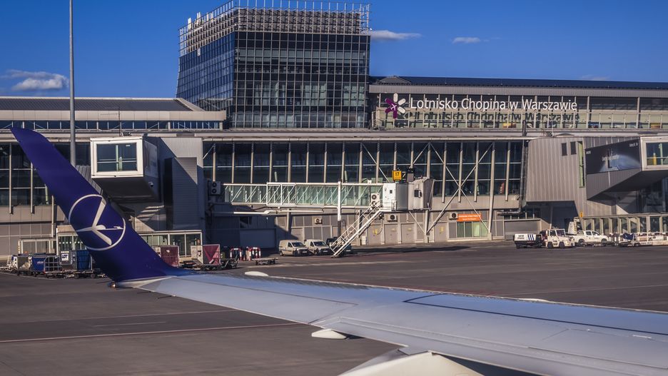 Od 1 maja operacje lotnicze w TMA Warszawa mogą być wykonywane między godz. 09:30 a 17:00 