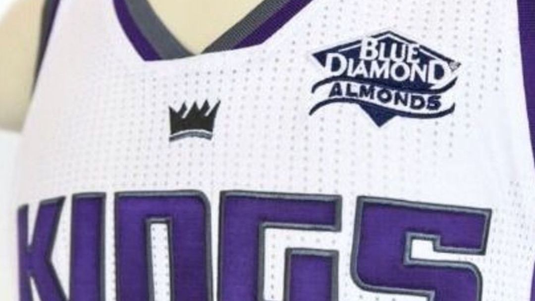 Firma produkująca min smażone i prażone migdały będzie reklamować się na koszulkach Sacramento Kings