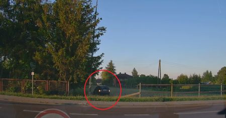To robił pijany kierowca na drodze. Jest nagranie
