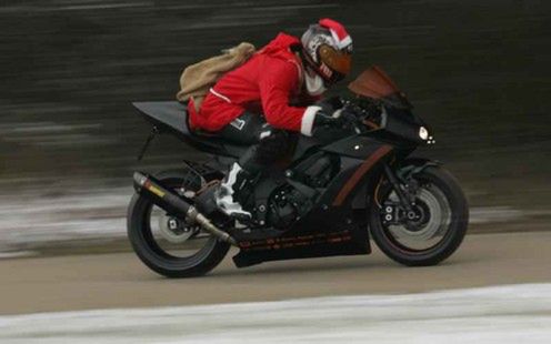Święty Mikołaj jeździ Kawasaki
