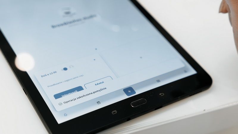 Traf.to - wolne terminy na usługi w okolicy