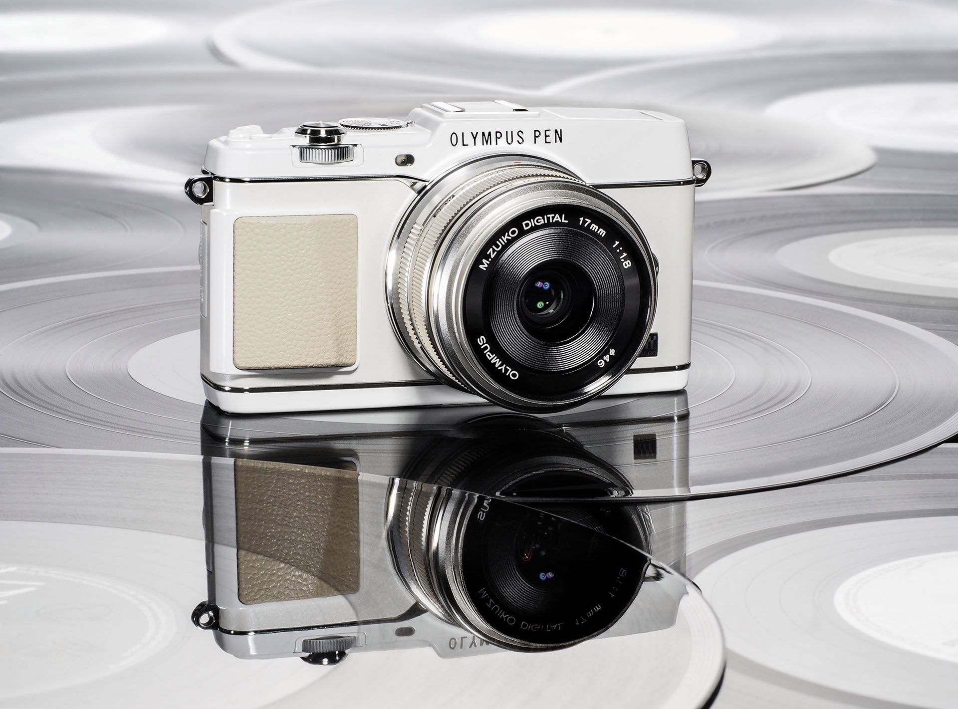 Nowy Olympus PEN E-P5 ma prawie wszystko, czego brakowało 6